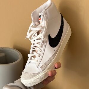 Nike Blazer Mid '77 Vntg